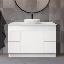 Bathroom_Vanity9[1]-4774987-63019.webp